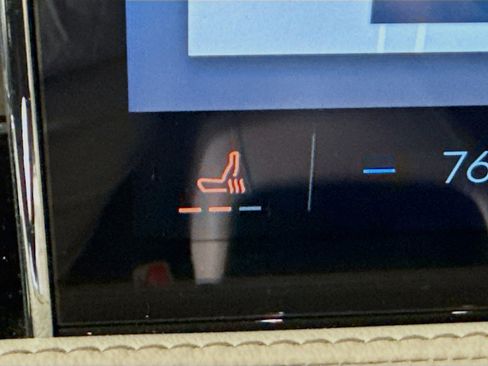 Used 2024 Lincoln Corsair Grand Touring image 25