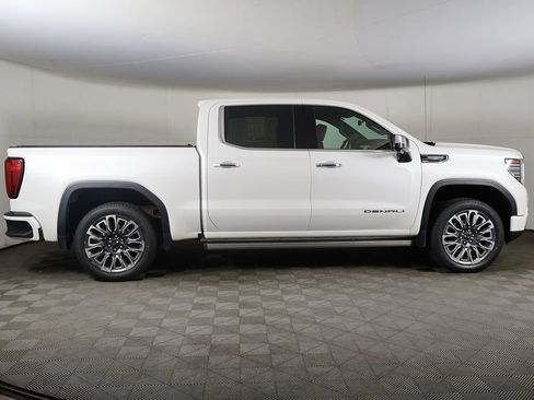 Used 2023 GMC Sierra 1500 Denali Ultimate AWD/4WD image 21