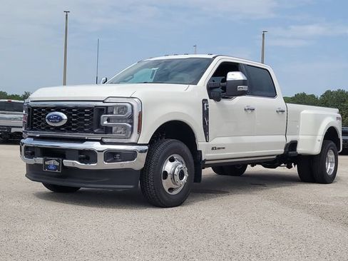 New 2026 Ford F350 King Ranch w/ Chrome Package AWD/4WD image 33