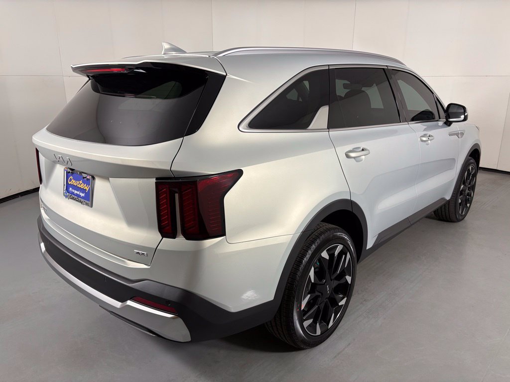 New 2026 Kia Sorento EX AWD/4WD image 8