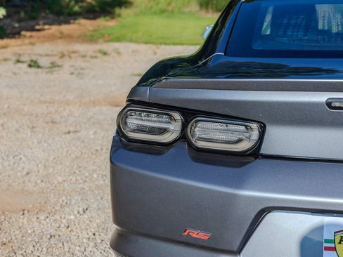 Used 2019 Chevrolet Camaro LT w/ RS Package RWD image 9