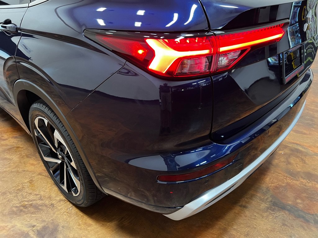 Used 2022 Mitsubishi Outlander SEL FWD image 46