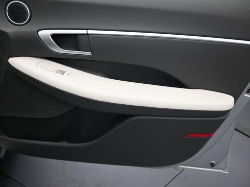 New 2025 Hyundai Sonata SEL image 30