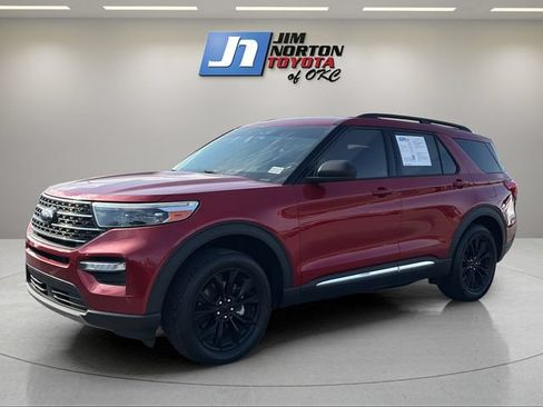 Used 2020 Ford Explorer XLT w/ Equipment Group 202A AWD/4WD image 1