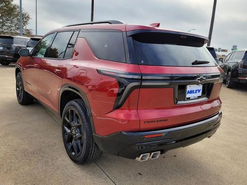 New 2026 Chevrolet Traverse RS image 3