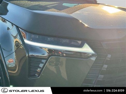 Used 2024 Lexus GX 550 image 8