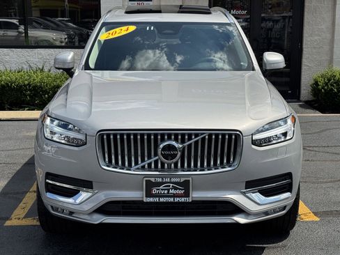 Used 2024 Volvo XC90 B5 Plus image 3