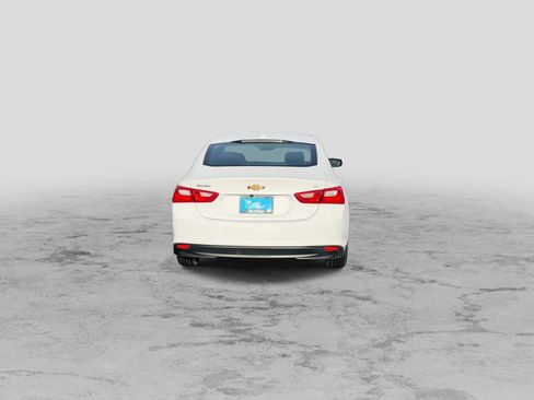 Used 2024 Chevrolet Malibu LT image 7