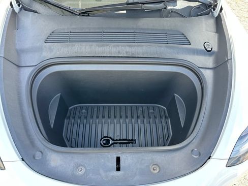 Used 2021 Tesla Model Y Performance AWD/4WD image 22