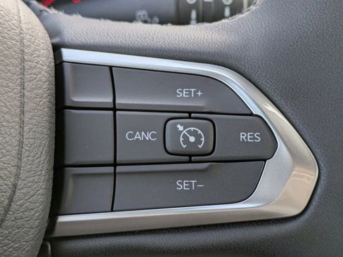 New 2026 Jeep Compass Latitude image 22