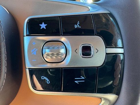 Certified 2023 Genesis G90 3.5T image 17