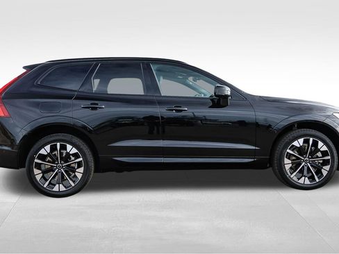 New 2026 Volvo XC60 T8 Plus AWD/4WD image 4