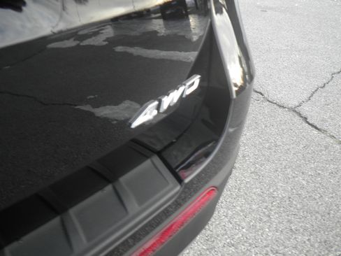 Certified 2025 Ford Explorer Active w/ Active Comfort Package image 11