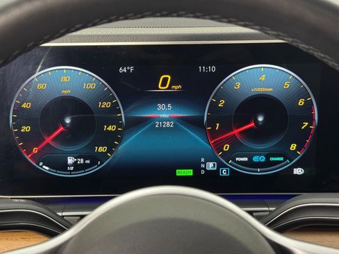 Used 2022 Mercedes-Benz GLS 450 4MATIC image 21