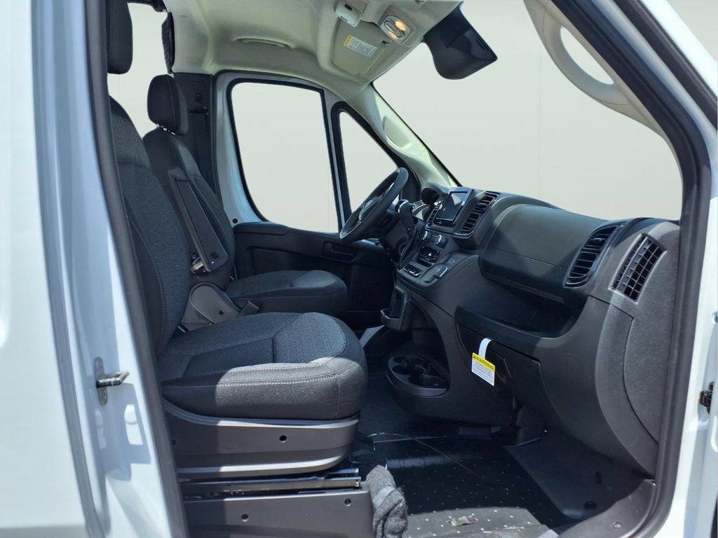 New 2026 RAM ProMaster 2500 w/ Convenience Group FWD image 10