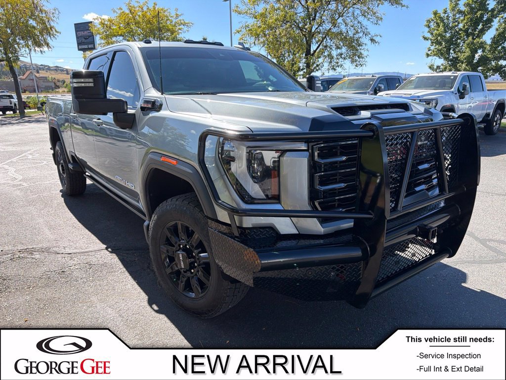 Used 2024 GMC Sierra 2500 AT4 w/ AT4 Premium Plus Package AWD/4WD image 1