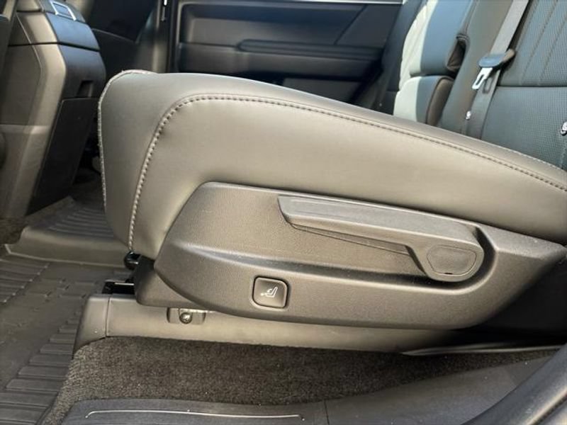 Used 2025 Hyundai Santa Fe XRT AWD/4WD image 33