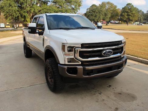 Used 2020 Ford F250 King Ranch w/ King Ranch Ultimate Package image 4