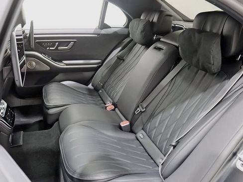 Used 2024 Mercedes-Benz S 63 AMG S image 35