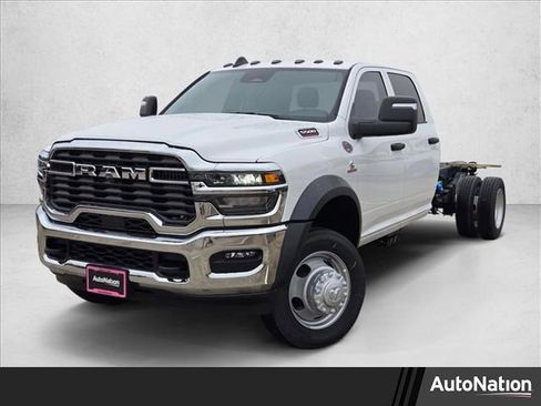 New 2026 RAM 5500 Tradesman w/ Chrome Appearance Group image 1