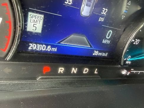 Used 2023 Ford Explorer ST-Line AWD/4WD image 16