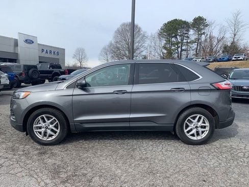 Used 2024 Ford Edge SEL image 5