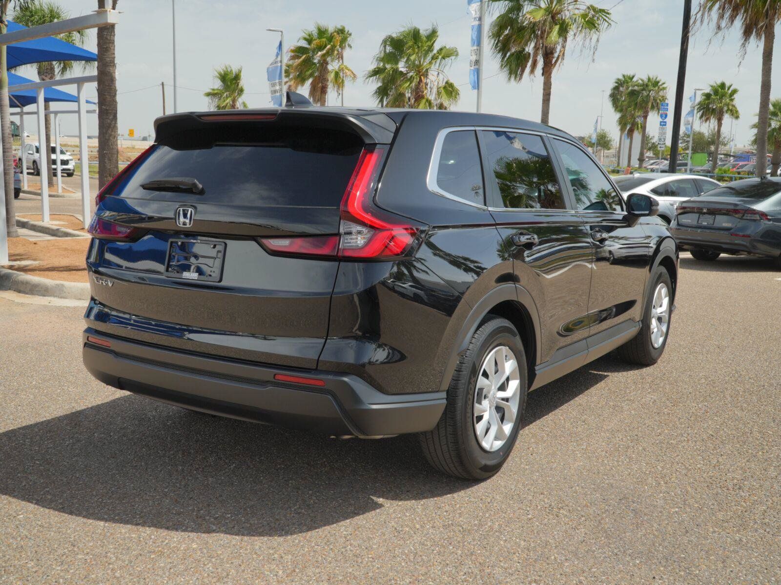 Used 2025 Honda CR-V LX image 9