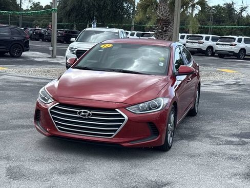 Used 2017 Hyundai Elantra SE FWD image 13
