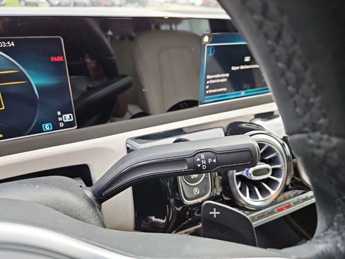 Used 2019 Mercedes-Benz A 220 image 12