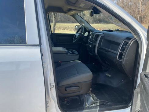 Used 2019 RAM 1500 Tradesman w/ Popular Equipment Group image 9