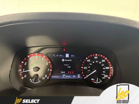 Used 2024 Nissan Frontier PRO-4X w/ Pro Convenience Package AWD/4WD image 15