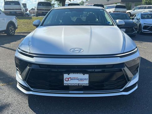 Certified 2025 Hyundai Sonata SE FWD image 10