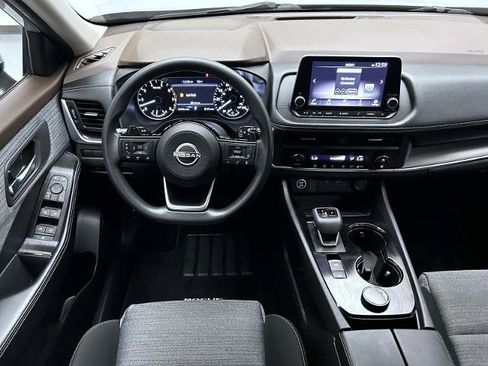 Certified 2023 Nissan Rogue SV AWD/4WD image 14