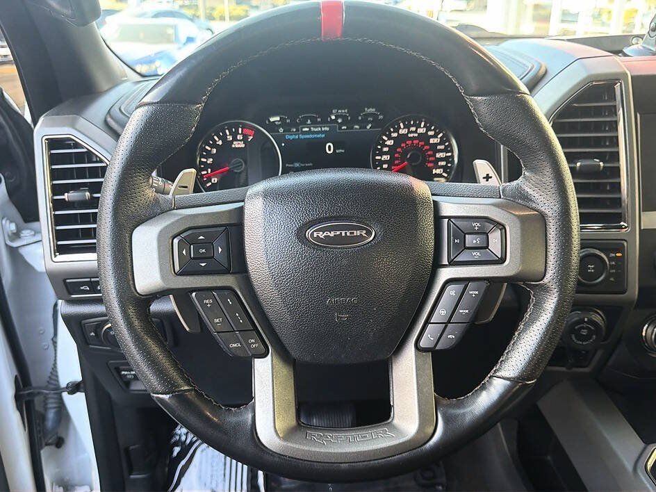 Used 2019 Ford F150 Raptor w/ Equipment Group 802A Luxury AWD/4WD image 7