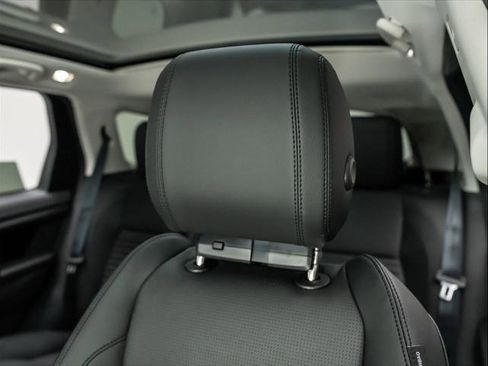 New 2025 Land Rover Discovery Sport S image 14