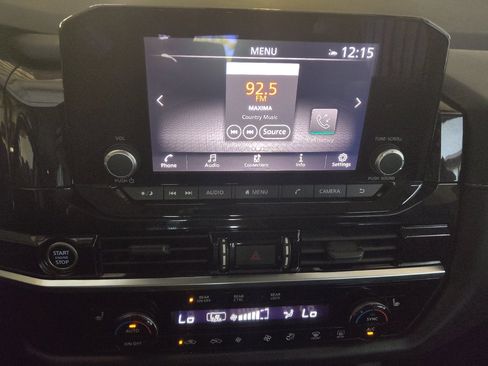 Used 2022 Nissan Pathfinder SV FWD image 25