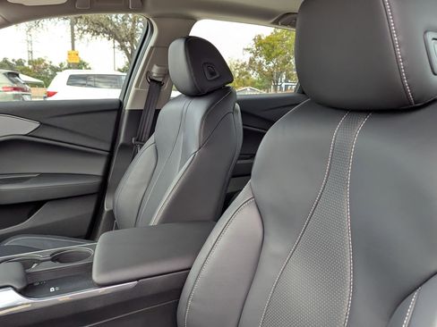 Certified 2025 Acura TLX w/ Technology Package image 14