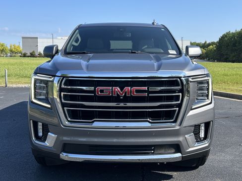 Used 2021 GMC Yukon SLT w/ SLT Luxury Package RWD image 3