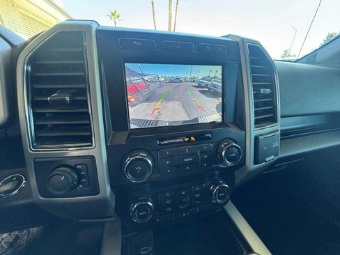 Used 2020 Ford F150 Lariat image 11