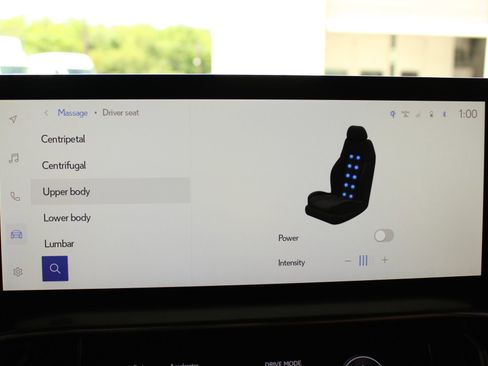 Used 2026 Lexus LX 700h Luxury w/ Accessory Package (Z1) image 17