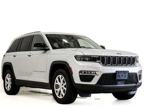 Used 2022 Jeep Grand Cherokee Limited AWD/4WD image 1