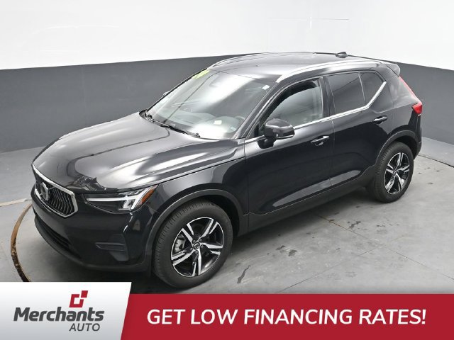 Used 2024 Volvo XC40 B5 Core AWD/4WD image 26
