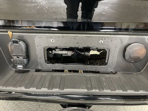 Used 2022 Chevrolet Colorado LT w/ LT Convenience Package image 26