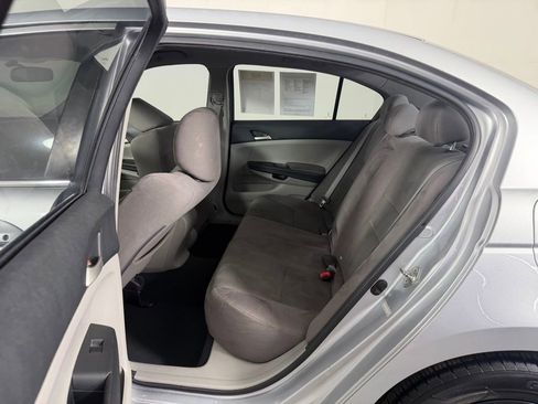 Used 2012 Honda Accord LX image 12