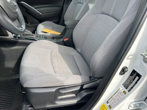 Used 2023 Toyota Corolla Cross S image 12