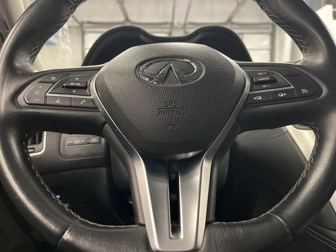 Used 2020 INFINITI Q50 Luxe w/ Essential Package (3.0T Luxe) image 16