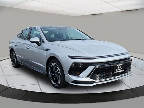 New 2025 Hyundai Sonata SEL image 7