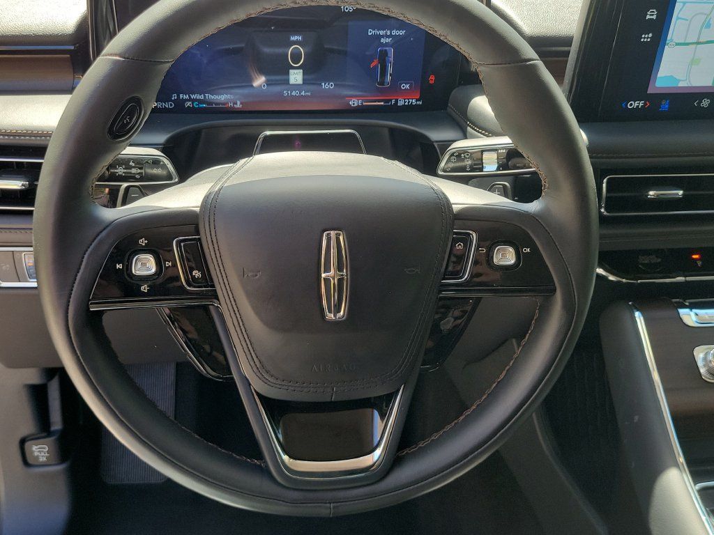 Used 2025 Lincoln Aviator Reserve w/ Jet Appearance Package RWD image 23