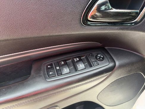 Used 2019 Dodge Durango GT AWD/4WD image 17