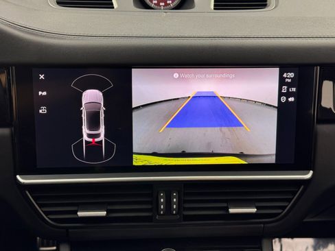 Used 2022 Porsche Cayenne Turbo image 31